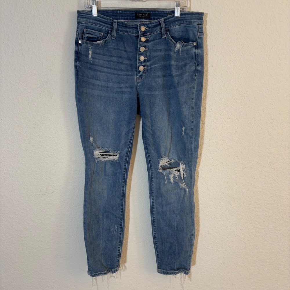 Judy Blue Boyfriend Jeans Size 11/30 Blue Distressed Button Fly JB82238LT